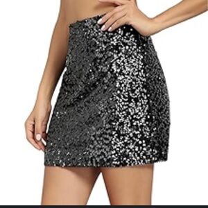 Forever 21 Silver Sequin Mini Skirt Cocktail